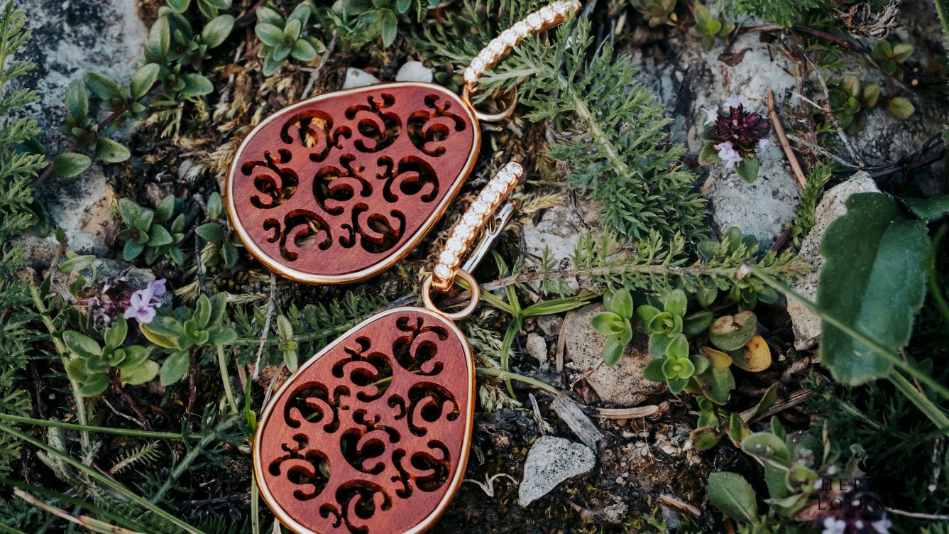 Schmuck Geschenk für Frauen: Tipps und Ideen für das perfekte Geschenk