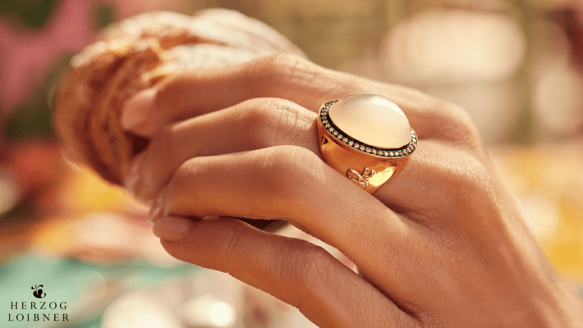 Slow Luxury: Warum bewusster Schmuckkauf wichtiger wird